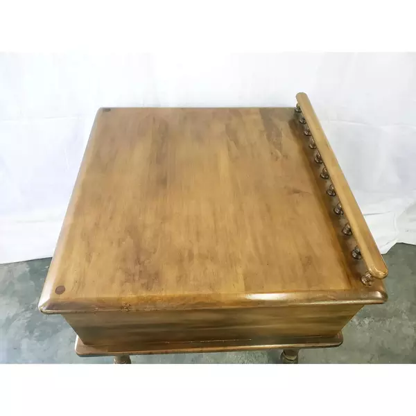 Mid 20th Century Kroehler Cape Cod Collection Solid Hard Rock Maple End Table