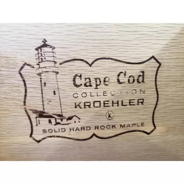 Mid 20th Century Kroehler Cape Cod Collection Solid Hard Rock Maple End Table