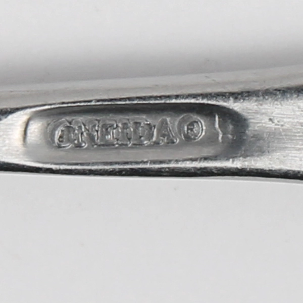 Lot of 5 Oneida Maddox Stainless Steel Teaspoons 6 1/8"