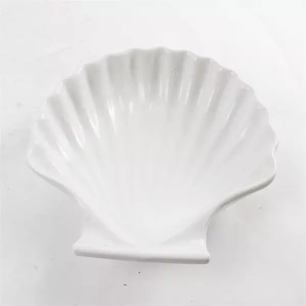 White Ceramic Scallop Shell Baking Dish 6.5" x 6.5" Individual Serving