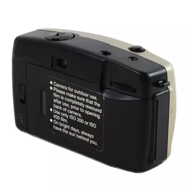 Vivitar LC 650 Focus Free Camera Outdoor Use ISO 200/ISO 400