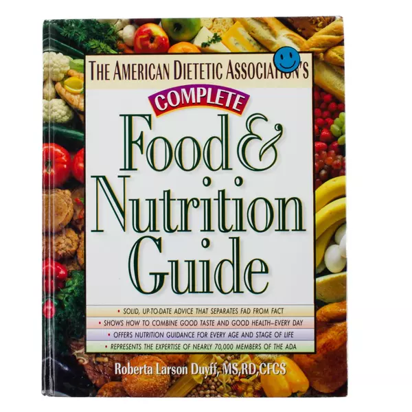 The American Dietetic Association Complete Food & Nutrition Hardcover