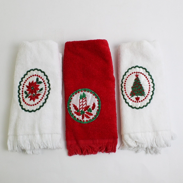 Lot Of 3 Fieldcrest Red/White Christmas Embroidered Hand Towels 11" x 16"