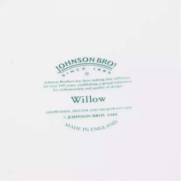 Johnson Brothers England Blue Willow 11" Dinner Plate