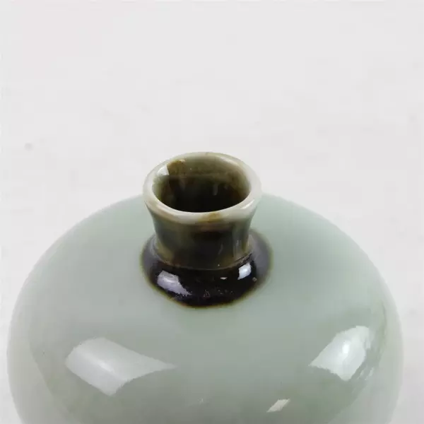 Celadon Glazed Ceramic Vase Brown Rim Neck Round Bottom 4in