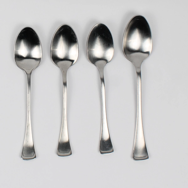 Lot Of 4 Oneida Silver Emma (Stainless, Satin) Oval 3 Teaspoons 1 Soup Spoon