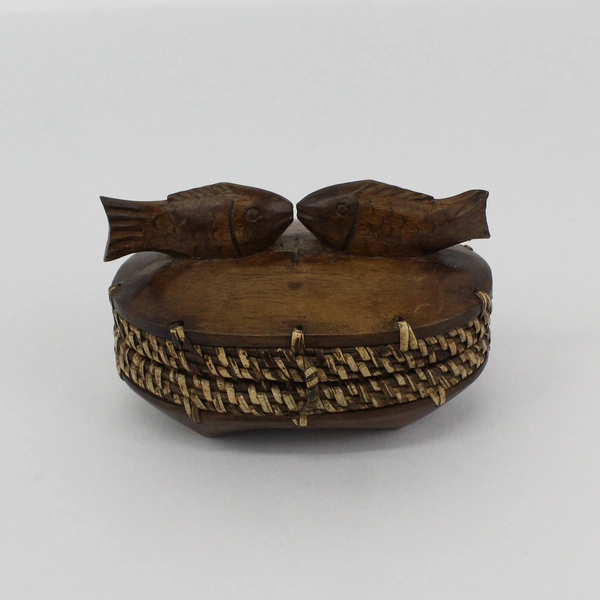 Hand Carved Wood And Bamboo Fish Trinket Box Philippines