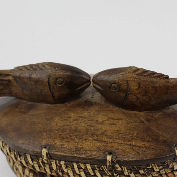 Hand Carved Wood And Bamboo Fish Trinket Box Philippines