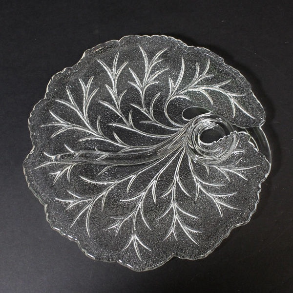 Set of 4 Indiana Glass Pebble Leaf Clear Snack Cup And Plate Sets 