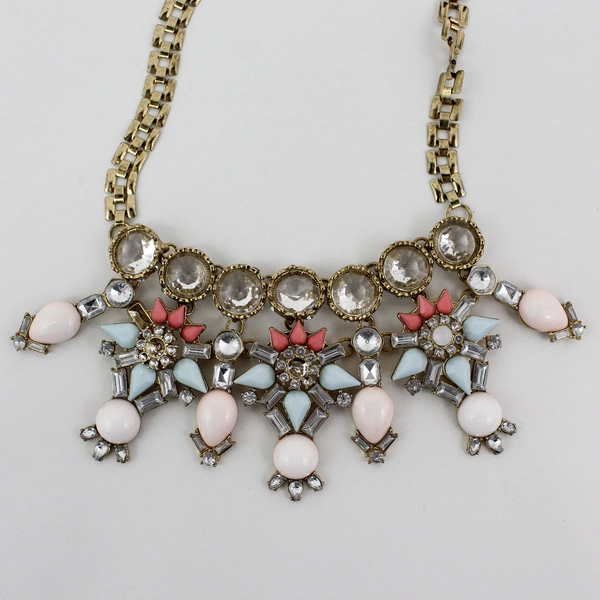 Vintage Bib Style Costume Jewelry Rhinestone and Bead Necklace 21"