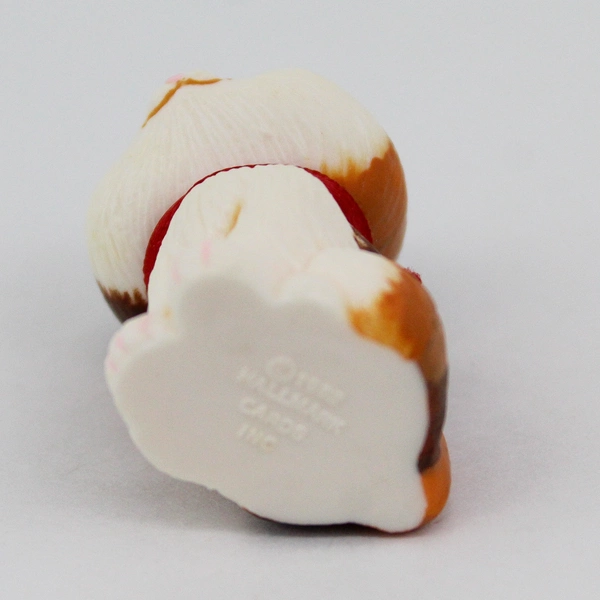 1982 Hallmark Christmas Kitten Ornament NO BOX