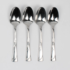 Lot of 4 Towle Blossom Stainless 18/10 Oval Soup Spoons (Tablespoons)