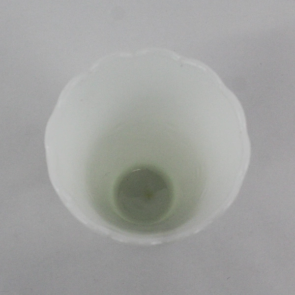 Vintage Anchor Hocking W58 Dots & Arrows 7.25" Milk Glass Vase