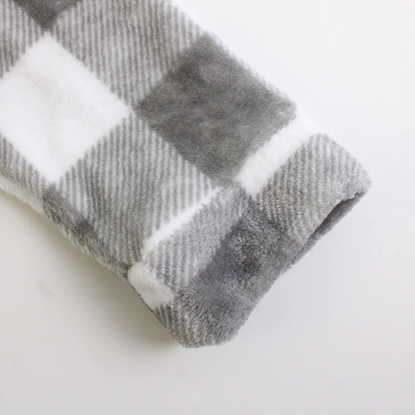 Colsie Women's XS/S Gray Plaid Long Sleeve Hooded Fuzzy Short Robe