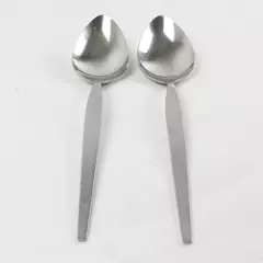 Set of 2 Oneida Satinique Stainless Tablespoons 8.25in Serving Spoons