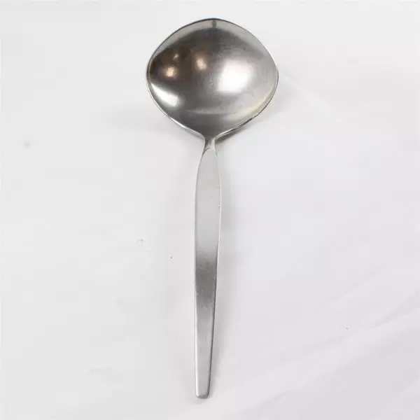 Set of 2 Oneida Satinique Stainless Steel Gravy Ladles 7.5"