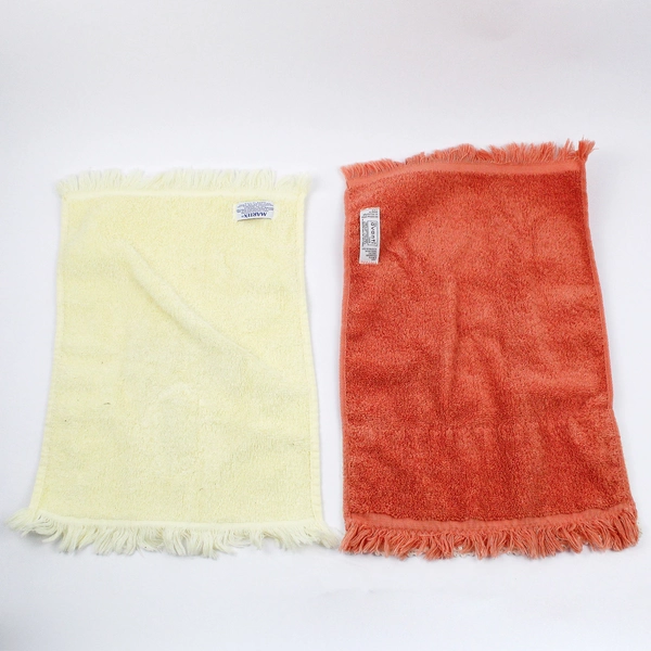 Lot of 2 Hand Towels in Yellow and Orange Martex & Avanti Brands. Pre-Owned
