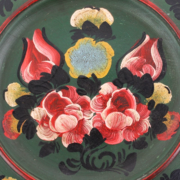 Norwegian Folk Art ROSEMALING 10" Hand Painted Wood Plate 