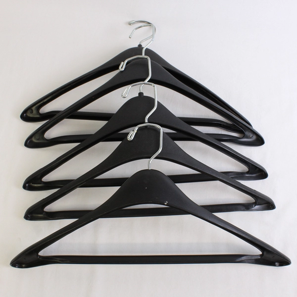 Lot of 5 Black Plastic Suit Hangers Closet Storage