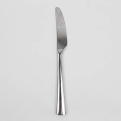 Dansk Bistro Cafe Dinner Knife Stainless 18/10 Glossy Silverware Flatware 9"