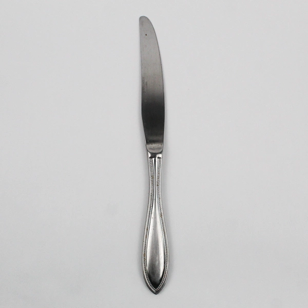 Wallace American Tradition Dinner Knife Stainless Silverware 18/0 Flatware