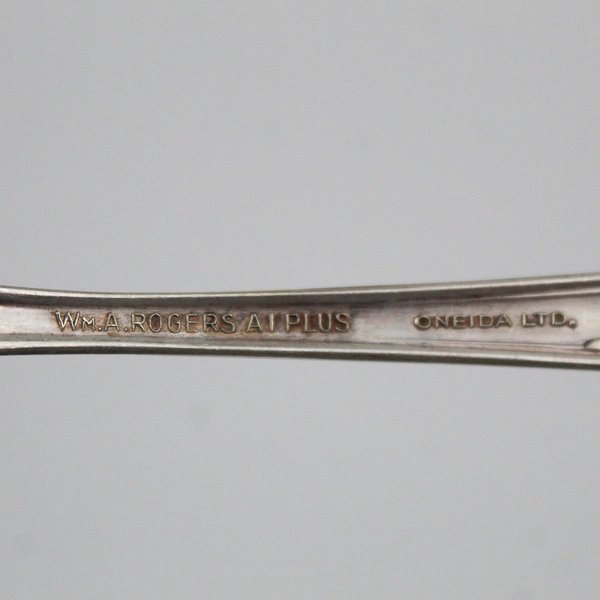 Oneida Wm. A. Rogers Meadbrook 1936 Spoon Silverplate Flatware
