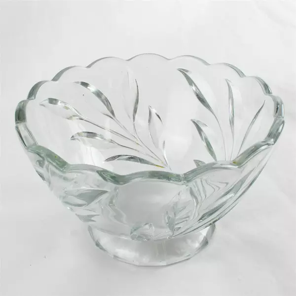 Vintage Indiana Glass Co. Clear Glass Bowl Oleander/Magnolia Pattern 9.5"