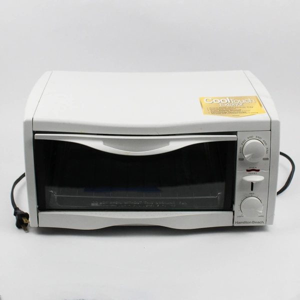 Hamilton Beach White IntelliToast Toaster Oven Broiler Tested