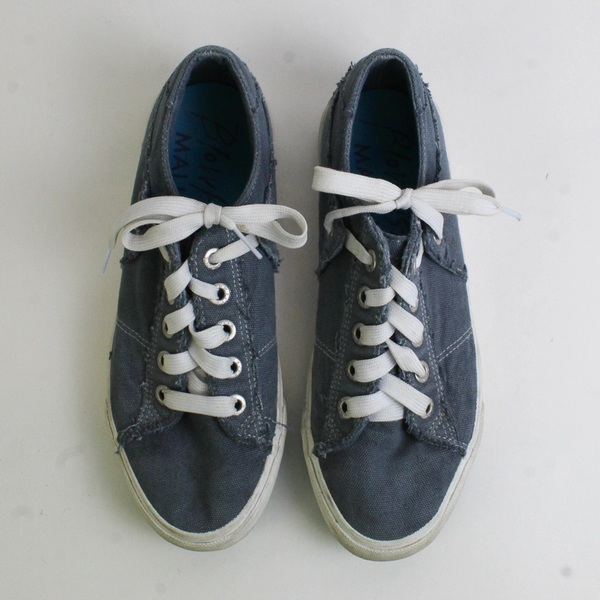 Blowfish Malibu Solid Blue Color Martina Lace Up Sneakers Women's Size 9M