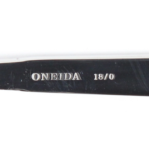 An Oneida Silver Purity Oval Soup Spoon (AKA Tablespoon) 7.5" 18/0 Stainless New