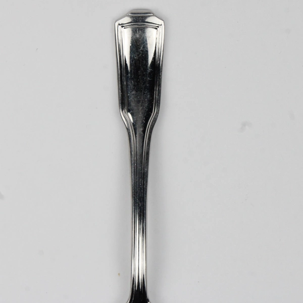 Mikasa Whitney American Chippendale Stainless Teaspoon Glossy Flatware