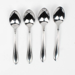 Lot of 4 Oneida Silver Memphis Pattern Oval Shaped Soup Spoons Stainless 7"