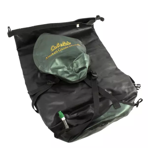 Cabela's Alaskan Guide Duffel Bag 17" Travel Hunting Gear Pre-Owned