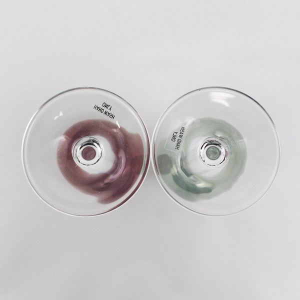 2 Iridescent Champagne Flutes Made In China blue And Burgundy 9 Inch