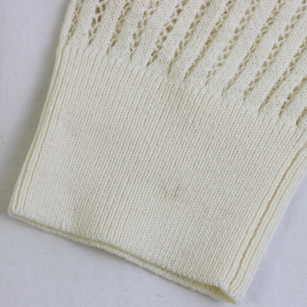 Uniqlo Women's L Cream White Open Knit Long Sleeve Button Up Cardigan Sweater 