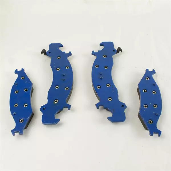 Guardian by Wagner Front Disc Brake Pad Set MD523 Fits Dodge Vehicles Open Box