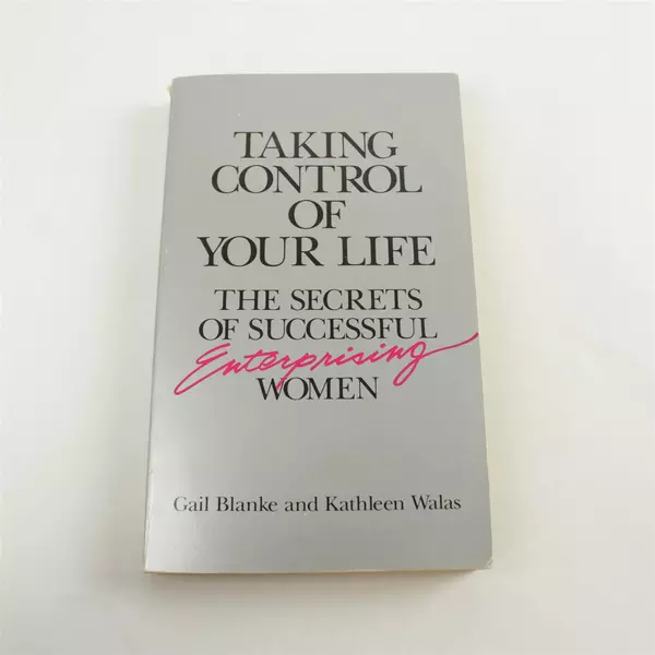 Taking Control of Your Life Vintage Paperback 1990 Successful Women - Good