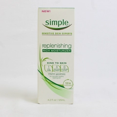 Simple Sensitive Skin Experts Replenishing Rich Moisturizer (Full, 4.2 Fl Oz)