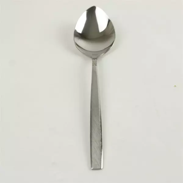 Set of 6 Oneida Melissa Stainless Oval Soup Spoons Full Size