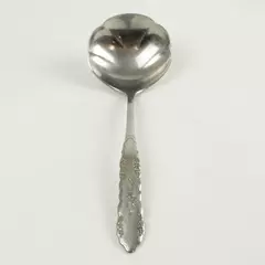 Oneida First Rose Jillian Stainless Steel Gravy Ladle 7.5in 