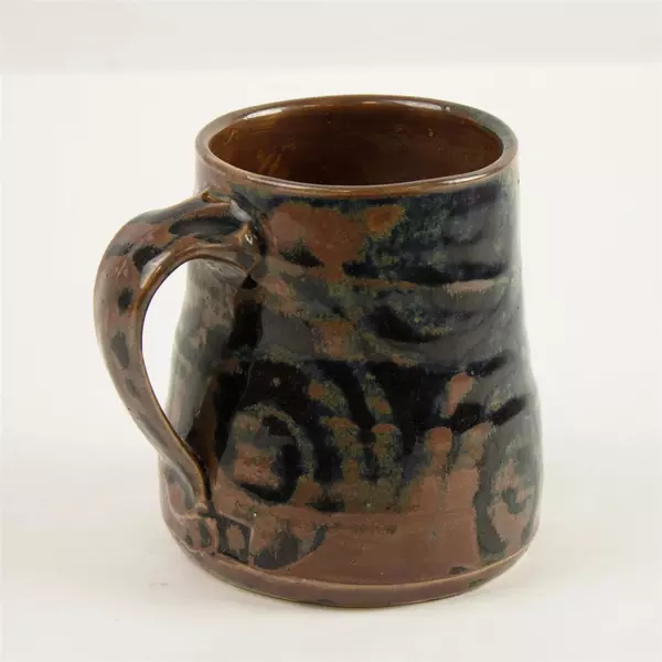 Brown Ceramic Coffee Mug Classic Rounded Shape 