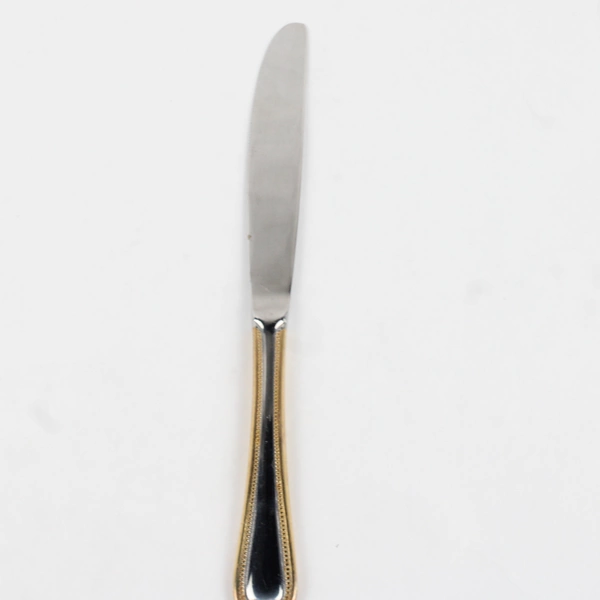 A Wallace Silver Regal Pearl Gold Accent Front/Back Dinner Knife 8.75" Good