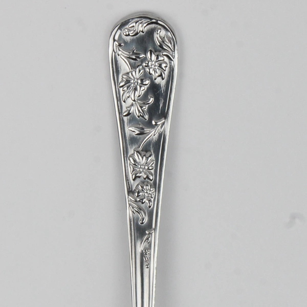 Lot of 8 Reed & Barton Queen's Garden Pattern SS Teaspoons 6.25" New