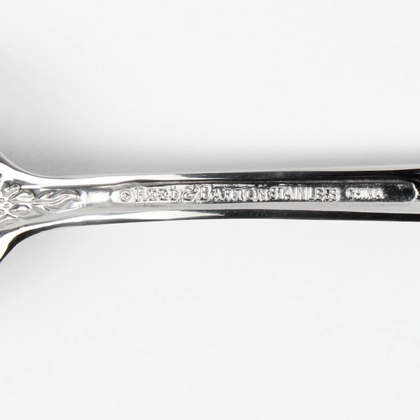 Lot of 2 Reed & Barton Queen's Garden Pattern SS Oval Shaped Soup Spoons 7" New