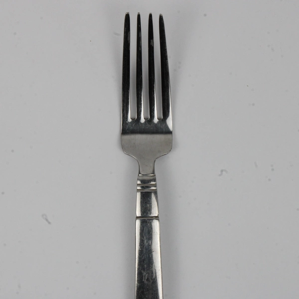 Lot of 2 Wallace Silver Chantel Pattern 18/10 SS Dinner Forks 8" Rare HTF