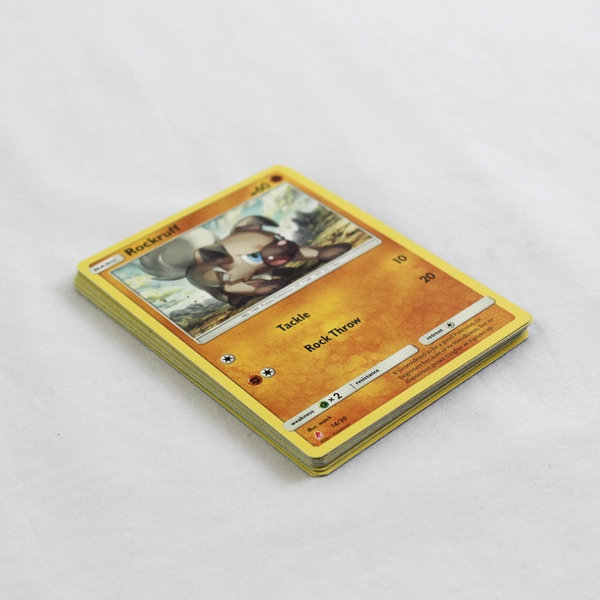 Lot Of 16 Pokemon Basic Trainer Stage 1 Trading Cards 2017 TCG Used