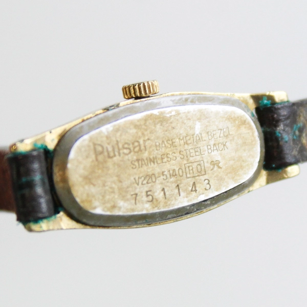 VTG Pulsar Gold-Tone Women's Wristwatch V220-5140 Leather Band 6mm