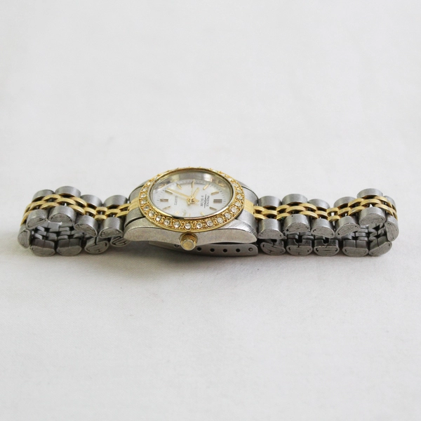 VTG Prestige by Waltham Dual-Tone Quartz Women's Wristwatch 10mm Band