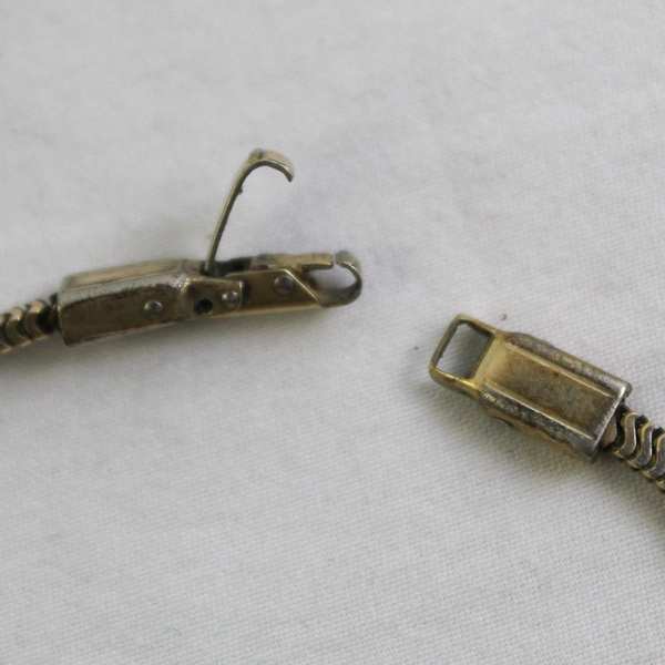 VTG Bulova 10K Rolled Gold Plate Women's Wristwatch 5mm Band FOR PARTS