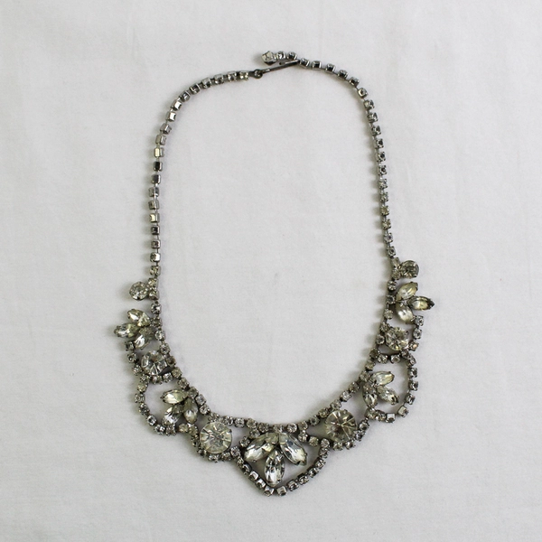 Vintage Unsigned Clear Rhinestone Silver-Tone Choker Necklace 15"